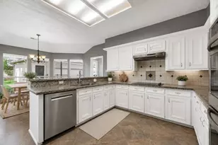 1523 Plantation Dr, Richmond, TX 77406 - Photo 10