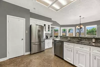 1523 Plantation Drive, Richmond, TX 77406 - Photo 12