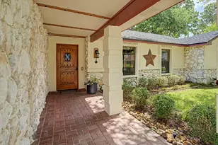 7807 Beaver Lake Ct, Humble, TX 77346 - Photo 4