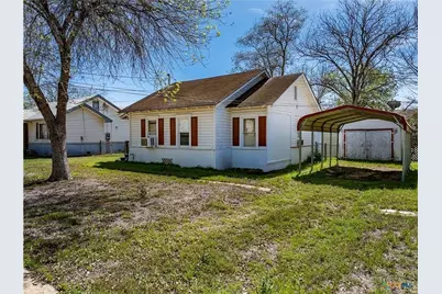 230 Thornton Street, Gonzales, TX 78629 - Photo 1