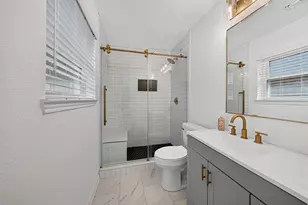 17006 Enchanted Cir E, Sugar Land, TX 77498 - Photo 24