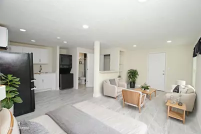 1711 Sabine Street #C, Houston, TX 77007 - Photo 2