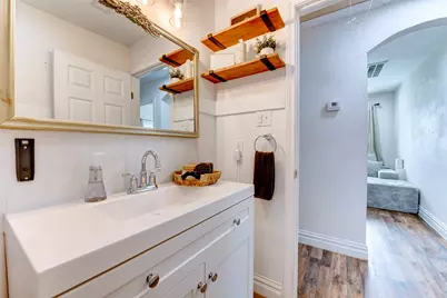 1121 Panama Street, Houston, TX 77009 - Photo 22