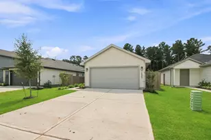 14393 Tawny St, Splendora, TX 77372 - Photo 2