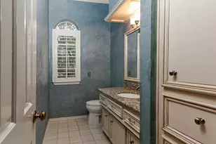 35 Misty Grove Cir, The Woodlands, TX 77380 - Photo 12