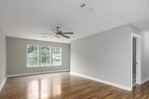 512 N Inwood Dr, Bridge City, TX 77611 - Photo 4