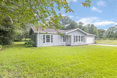 512 N Inwood Drive, Bridge City, TX 77611 - Photo 2