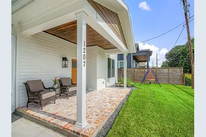 1207 Tabor Street, Houston, TX 77009 - Photo 2