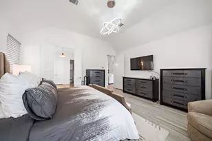 26118 Radiant River Trl, Richmond, TX 77406 - Photo 14