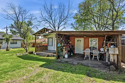 411 N Commerce Street, Madisonville, TX 77864 - Photo 24