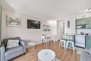 6102 Seawall Blvd, Galveston, TX 77551 - Photo 22