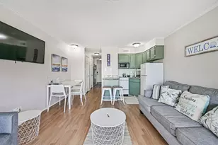 6102 Seawall Blvd, Galveston, TX 77551 - Photo 1