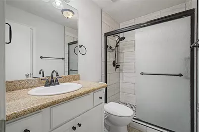 111 Enfield Court, Huntsville, TX 77320 - Photo 10