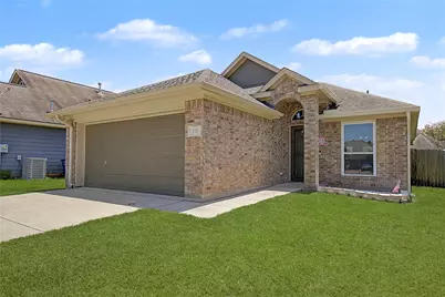 111 Enfield Court, Huntsville, TX 77320 - Photo 2