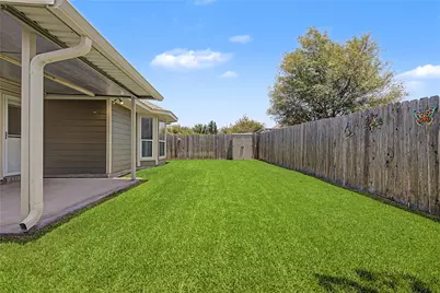 111 Enfield Court, Huntsville, TX 77320 - Photo 20