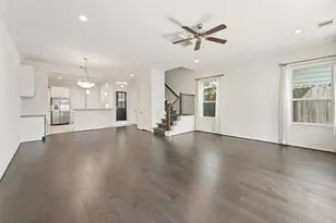 2107 Crockett St, Houston, TX 77007 - Photo 10