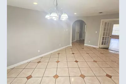 9526 Golden Wood Lane, Houston, TX 77086 - Photo 10