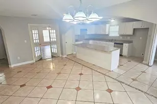 9526 Golden Wood Ln, Houston, TX 77086 - Photo 8