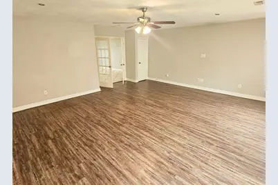 9526 Golden Wood Lane, Houston, TX 77086 - Photo 4