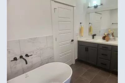 5831 Highland Sky Lane, Houston, TX 77091 - Photo 18