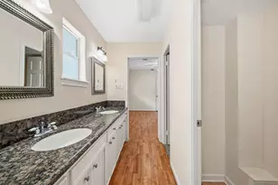 11730 Denise Dr, Houston, TX 77024 - Photo 30