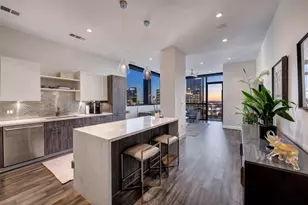 1211 Caroline St, Houston, TX 77002 - Photo 2