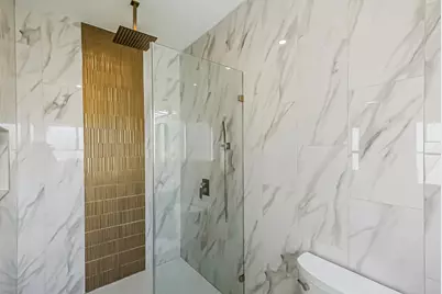 5014 Creekmont Drive, Houston, TX 77091 - Photo 12