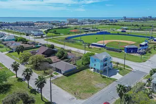 8029 Beluche Dr, Galveston, TX 77551 - Photo 1