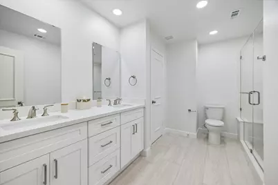 7615 Del Monte Drive, Houston, TX 77063 - Photo 20