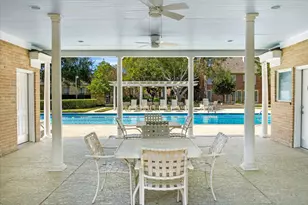 7615 Del Monte Dr, Houston, TX 77063 - Photo 36