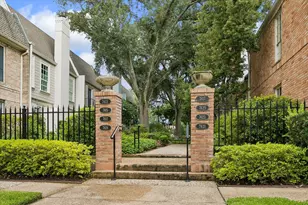 7615 Del Monte Dr, Houston, TX 77063 - Photo 2