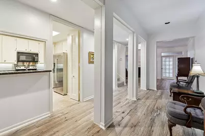 7615 Del Monte Drive, Houston, TX 77063 - Photo 10