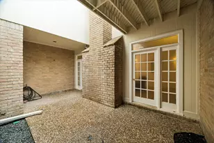 7615 Del Monte Dr, Houston, TX 77063 - Photo 30