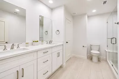 7615 Del Monte Drive, Houston, TX 77063 - Photo 20