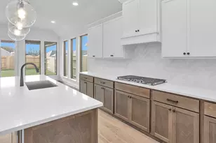 12744 Copperbush Dr, Conroe, TX 77302 - Photo 6