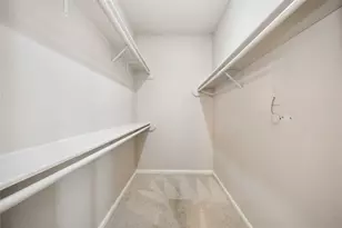 2255 Braeswood Park Dr, Houston, TX 77030 - Photo 10