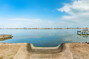 7204 Ave N 1/2, Galveston, TX 77551 - Photo 20