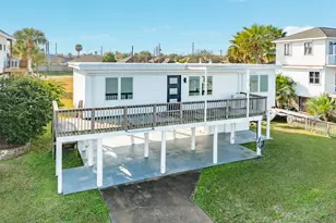 7204 Ave N 1/2, Galveston, TX 77551 - Photo 4