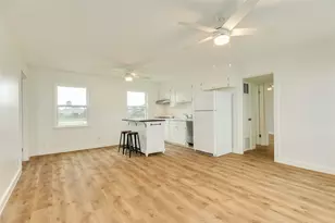 7204 Ave N 1/2, Galveston, TX 77551 - Photo 26