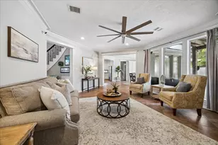 5911 Garden Hollow Ct, Houston, TX 77345 - Photo 2