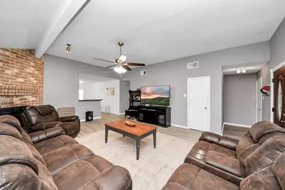 11031 Kirkmead Drive, Houston, TX 77089 - Photo 4