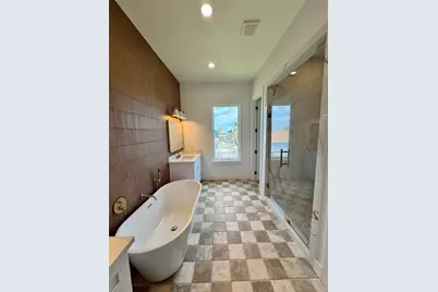 13014 Buccaneer Parkway, Freeport, TX 77541 - Photo 10