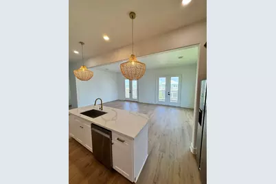 13014 Buccaneer Parkway, Freeport, TX 77541 - Photo 4