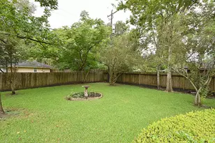 5103 Briarbend Dr, Houston, TX 77035 - Photo 24