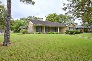5103 Briarbend Dr, Houston, TX 77035 - Photo 26