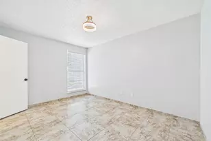 11419 Blackhawk Blvd, Houston, TX 77089 - Photo 36