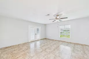 11419 Blackhawk Blvd, Houston, TX 77089 - Photo 42