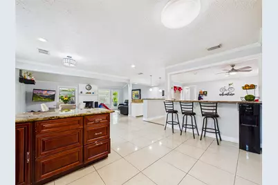 11419 Blackhawk Boulevard, Houston, TX 77089 - Photo 14