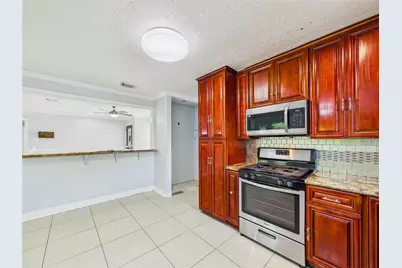 11419 Blackhawk Boulevard, Houston, TX 77089 - Photo 12