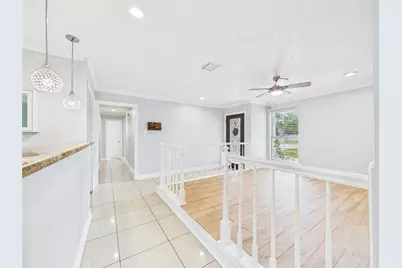 11419 Blackhawk Boulevard, Houston, TX 77089 - Photo 8